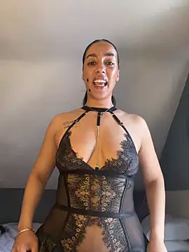 saskia_xx - Saskia_xx's free webcam - UK Sex Cams