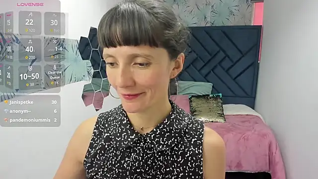 valery_more__ - Valery_More__'s free webcam - UK Sex Cams