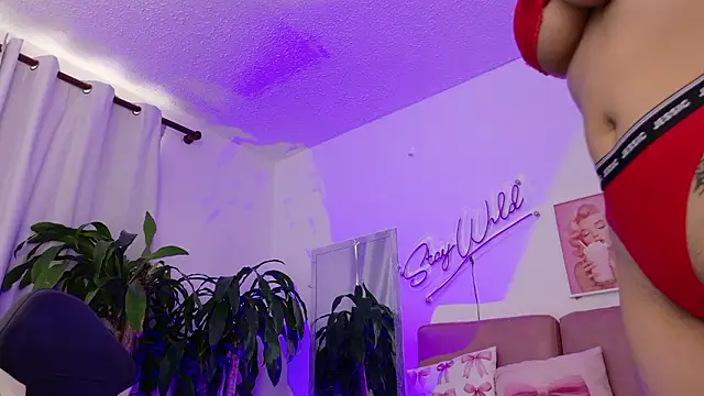 Preview of emmy_and_luna