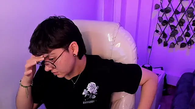 nathaly_ds - Nathaly_ds's free webcam - UK Sex Cams