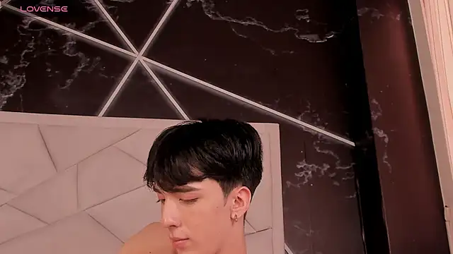 aerumchae (M twink) - blowjob