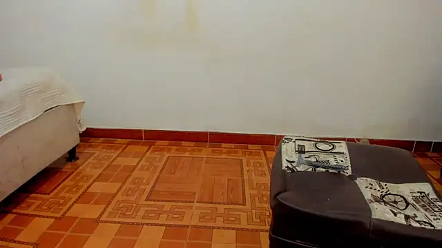 sweet1Girl live sex cam