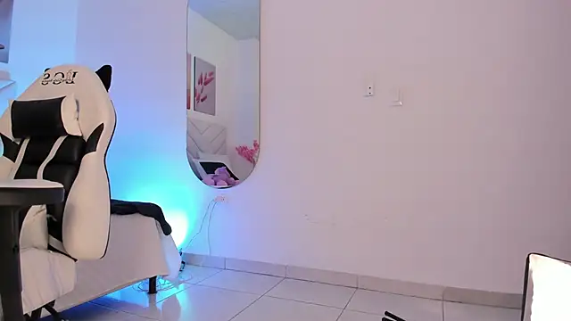 Brianna_bigboobs live sex cam