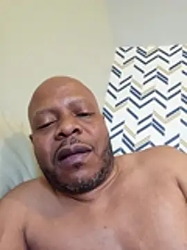 personalityalwayswins2 (Ask my age) - Creamy ass