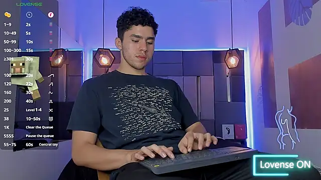 liamnovak (M twink) - HAPPY WEDNESDAY !!