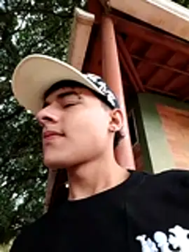 attractive-sexx's live cam