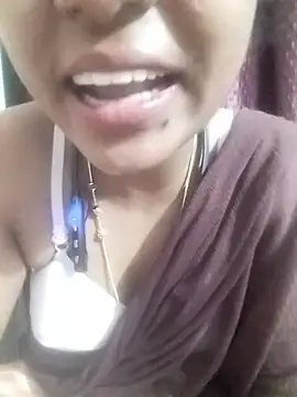 varsha21 - Varsha21's free webcam - UK Sex Cams