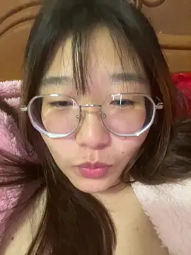 sisi-maiden - Sisi-maiden's free webcam - UK Sex Cams