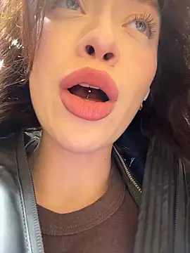 Webcam Model (CityLynx)  is live.Free join now!