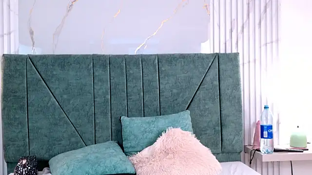 kendall__11 - Kendall__11's free webcam - UK Sex Cams