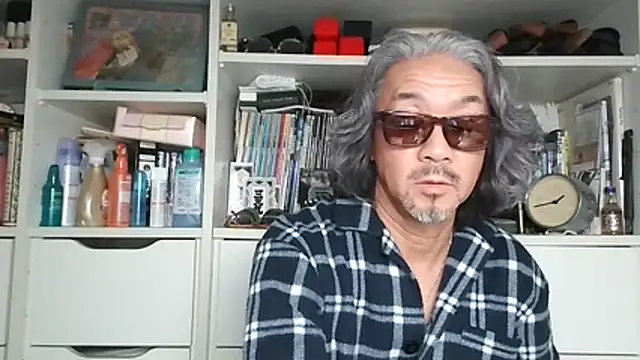 mtas1 (M mature) - チケットチャットで　全裸オナニー！