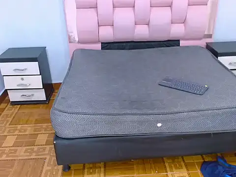 blass_black (M twink) - finger ass