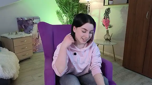 kareyhamad - KareyHamad's free webcam - UK Sex Cams