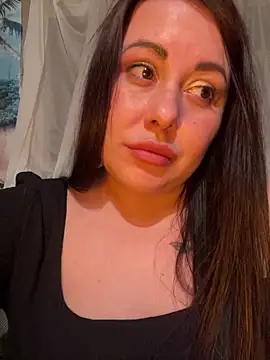 DaisyStreet live cam profile