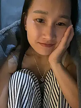 siorin_24 - Siorin_24's free webcam - UK Sex Cams