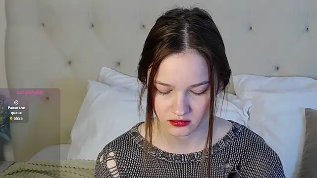 michelleroux - MichelleRoux's free webcam - UK Sex Cams