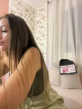 BelleLouiseVp's room