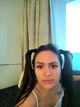 SiennaLuxexx live cam profile