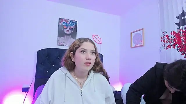 Preview of valeria_and_zoe