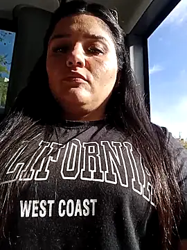 Laura-hotdirty live sex cam