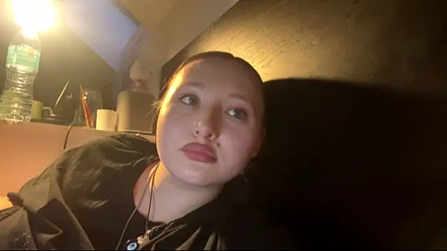 ariawet (F teen) - kiss <3