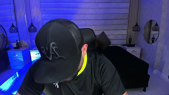 jhon_bear03 (M young) - cum show