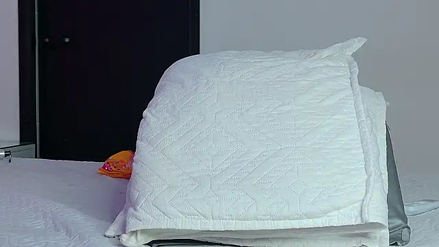 kendal_rossi - Kendal_rossi's free webcam - UK Sex Cams