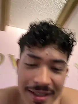 NicolaiKarav live sex cam