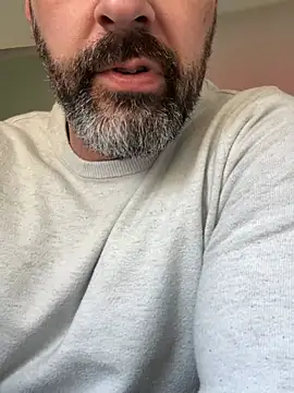 plaintreebull's live cam