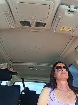 Webcam Model (Edens_Promise)  is live.Free join now!