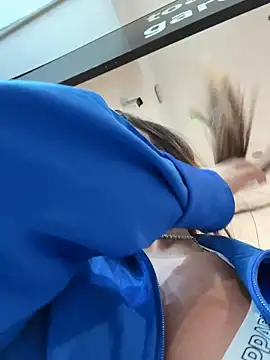 KirstieVegas live cam