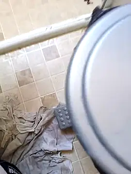 Gustavo52367's live cam