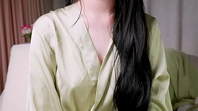 Embez-Damdang's room