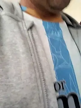 juandi21cm (Ask my age) - Corrida-cum-milk