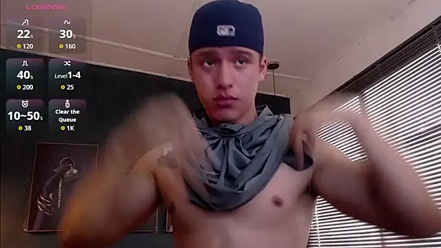 deivid_parker (M twink) - masturbation with lush for 5 minutes