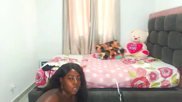 valensex - ValenSex's free webcam - UK Sex Cams