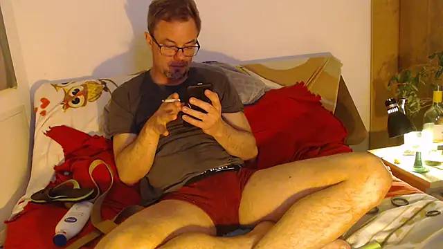 edelholz91 (Ask my age) - love me