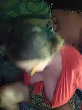 hot-muci - Hot-Muci's free webcam - UK Sex Cams