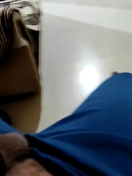 akhil3290 (Ask my age) - 100