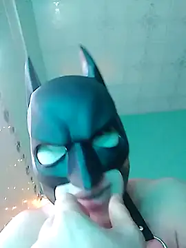 bengym97 (Ask my age) - I wish you always be rich and  strong.