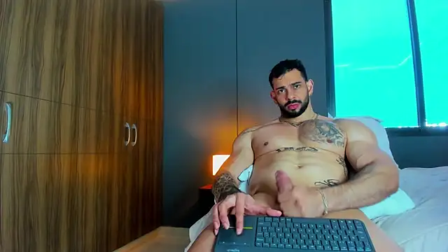 massimo_visconti (M young) - masturbate with me
