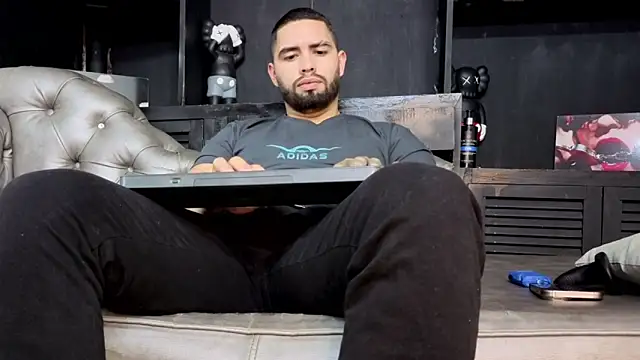 matteosantos live sex cam