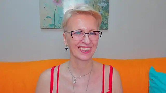 iamyourdream89 live cam profile