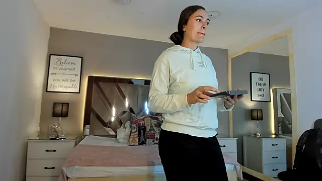 cellestehot - Cellestehot's free webcam - UK Sex Cams