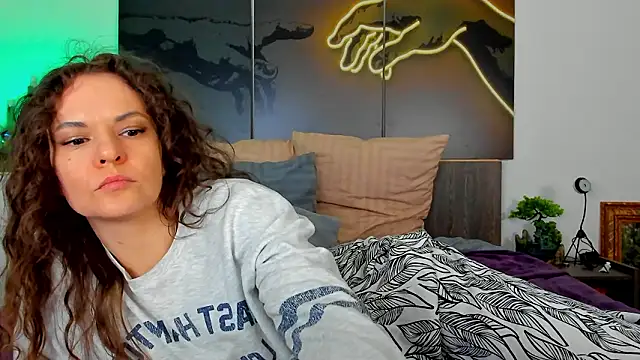 rubyignys - RubyIgnys's free webcam - UK Sex Cams