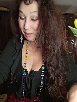 GypsyEsmeralda live cam profile