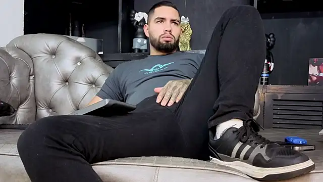 matteosantos live sex cam