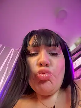 Webcam Model (Vicky_Sixx)  is live.Free join now!