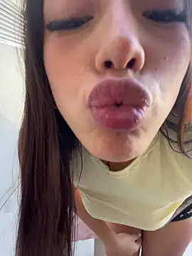 AshleyWinslow from StripChat is Freechat