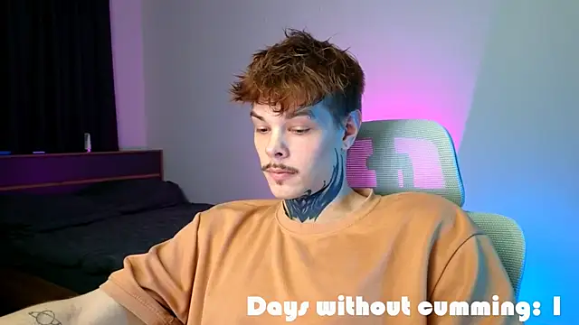 denis_here - DENIS_HERE's free webcam - UK Sex Cams